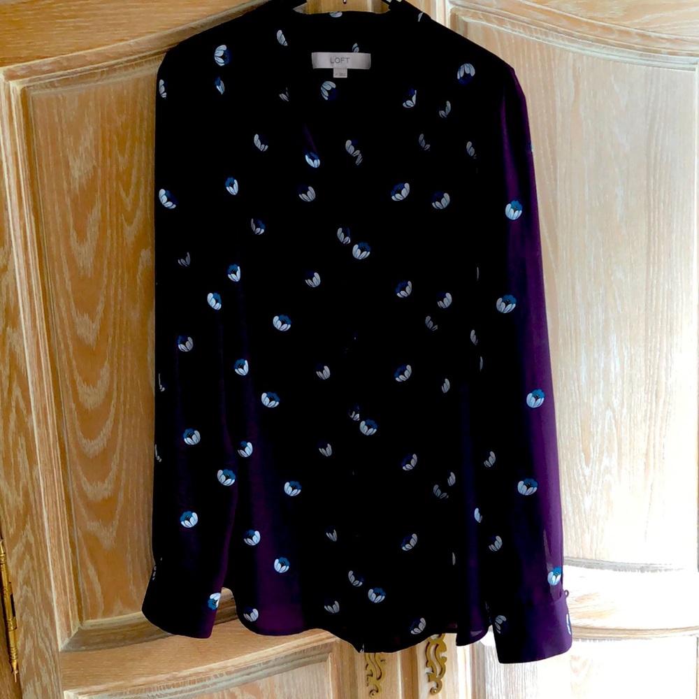 Loft long sleeve blouse.